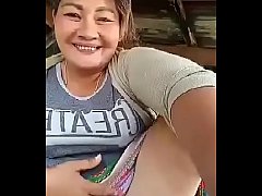 คลิปโป๊ไทยxxx อีป้าอื้อหือเอาอีกแล้วตั้งกล้องขายของโชว์โหนกหีโกนหมอยมาเกลี้ยงรับเปิดกล้อง500