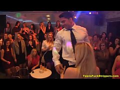 หนังโป๊ฝรั่งบริษัทแห่งหนึ่ง จัดปาตี้เย็ดกันกันช่วงพักงานผู้จัดการงานนี้มีล่อลูกน้องจนไม่มีแรงทีเดียว